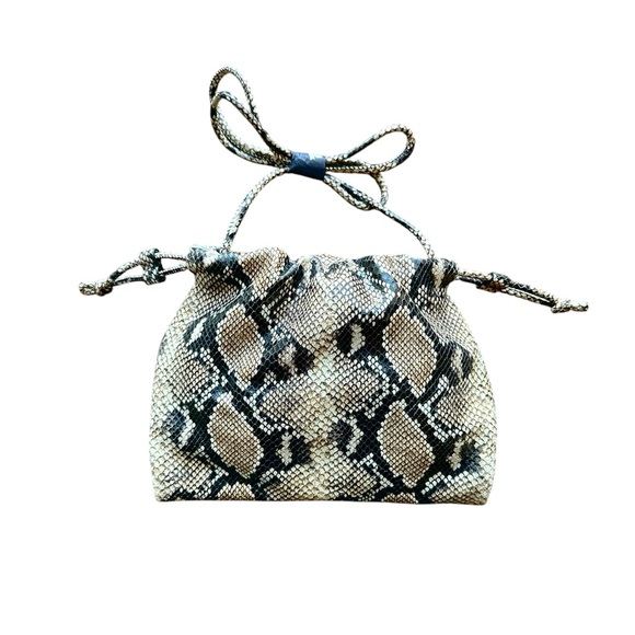 NWT COS Mini Cavatelli Leather Clutch Crossbody Bag - Snake - Picture 4 of 7